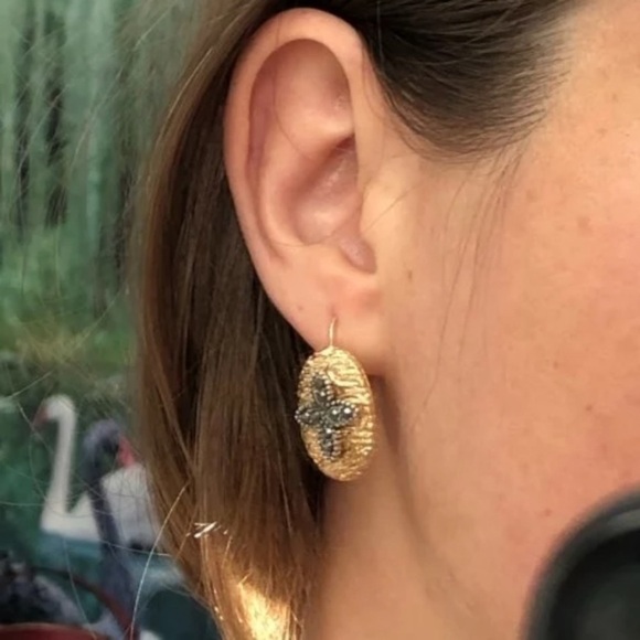 Hinge Clip Dangles w Hematite Crosses - Picture 7 of 7